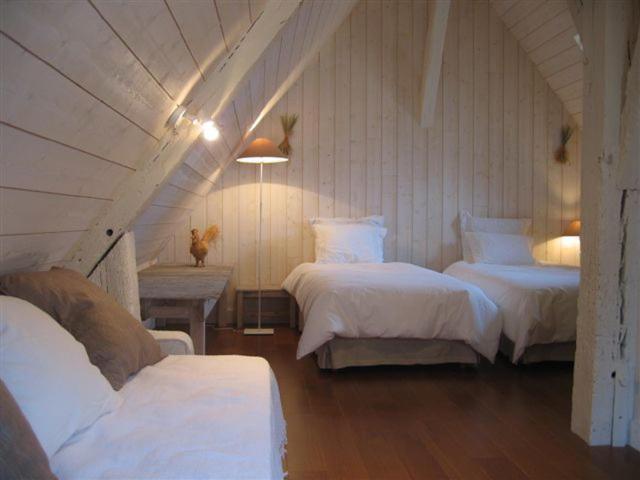 La Ferme Au Colombier Bed & Breakfast Neron Exterior photo